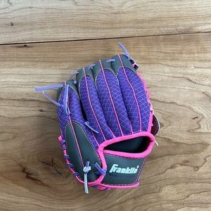 Franklin Softball Glove - size 9.5”